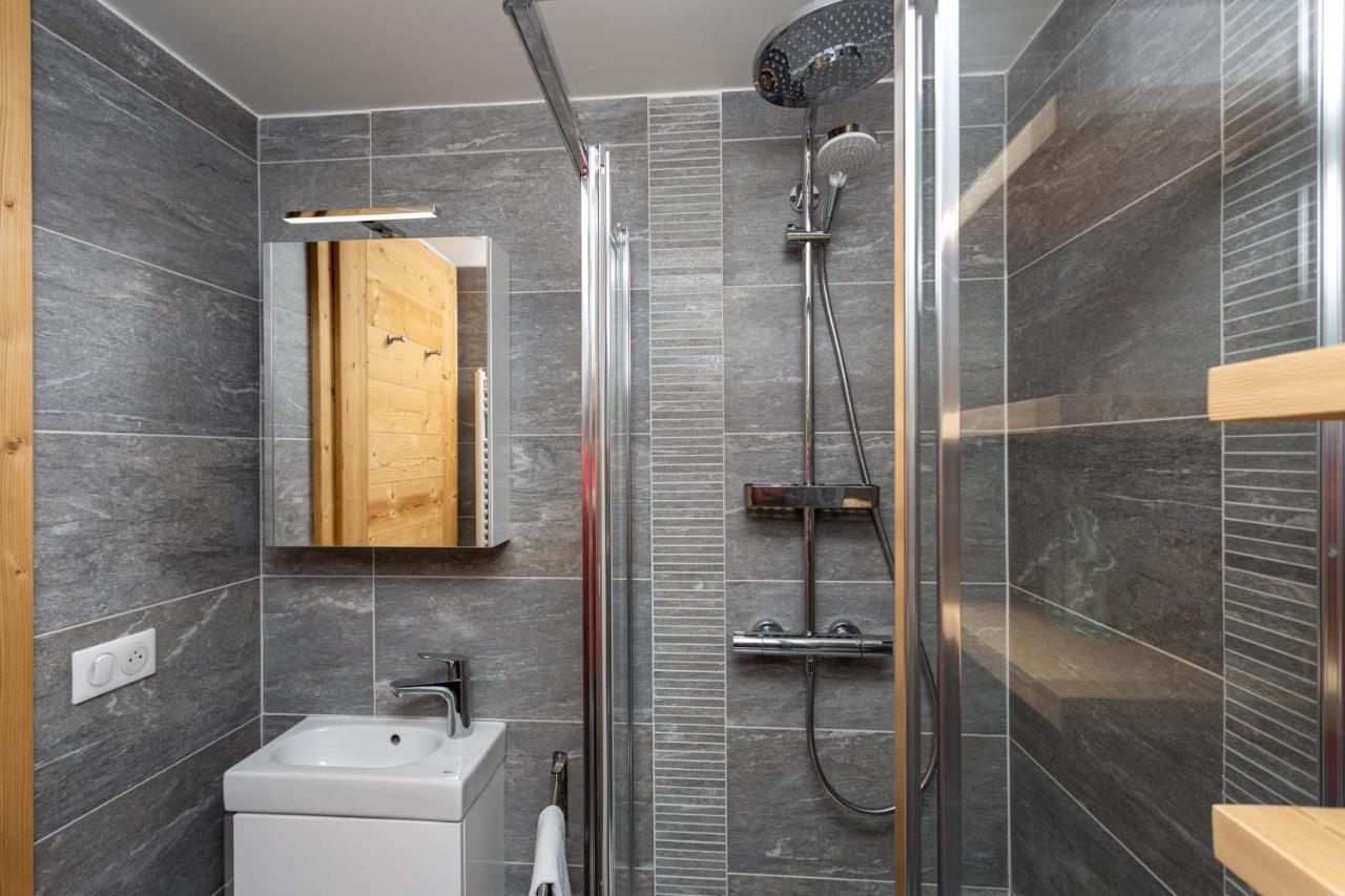 Le Panoramic Mont Blanc Apartment - Chamonix All Year Bagian luar foto